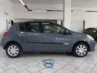 Usata Renault Clio II Dynamique 75 CV (55 kW) 2008 Nero Berlina