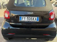 Usata Smart ForTwo Electric Drive 41 kW (56 CV) 2019 Nero Cabrio