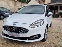 Usata Ford Fiesta Vignale 120 CV (88 kW) 2018 Bianco Utilitaria