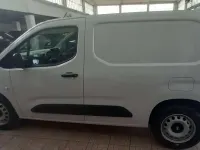 Usata Opel Combo-e Life 61 kW (84 CV) 2024 Bianco Monovolume