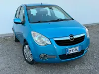 Usata Opel Agila 65 CV (47 kW) 2008 Bluazzurro Utilitaria