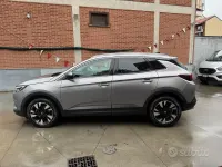 Usata Opel Grandland X Innovation 131 CV (96 kW) 2019 Grigio SUV