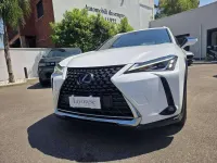 Usata Lexus UX 250h Business Edition 152 CV (111 kW) 2020 Bianco SUV