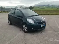 Usata Toyota Yaris 87 CV (63 kW) 2007 Utilitaria