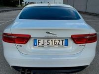 Usata Jaguar XE Prestige 179 CV (131 kW) 2017 Bianco Berlina