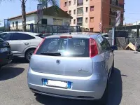 Usata Fiat Grande Punto Dynamic 65 CV (47 kW) 2007 Bluazzurro Utilitaria
