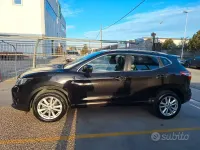 Usata Nissan Qashqai N-Vision 131 CV (96 kW) 2017 Nero SUV