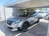 Usata Peugeot 2008 GT 110 CV (80 kW) 2021 Grigio SUV