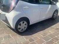 Usata Toyota Aygo 69 CV (50 kW) 2018 Bianco Utilitaria