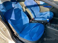 Usata Citroën C2 60 CV (44 kW) 2004 Argento Utilitaria