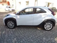 Usata Toyota Aygo X Active 72 CV (52 kW) 2025 Bianco SUV