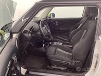 Usata Mini Cooper SE 160 kW (218 CV) 2021 White silver metallizzato Utilitaria