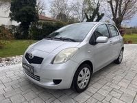 Usata Toyota Yaris Sol 69 CV (50 kW) 2007 Grigio Utilitaria