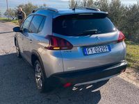 Usata Peugeot 2008 100 CV (73 kW) 2019 Grigio SUV