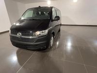 Usata VW Caravelle 150 CV (110 kW) 2023 Deep black perlato Monovolume