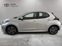 Usata Toyota Yaris Hybrid Trend 92 CV (67 kW) 2022 Grigio Berlina