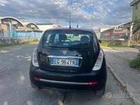 Usata Lancia Ypsilon Platinum 69 CV (50 kW) 2011 Nero Utilitaria