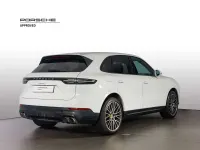 Usata Porsche Cayenne 441 CV (324 kW) 2019 Bianco carrara SUV