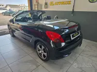 Brugt Peugeot 207 CC Roland Garros 150 HK (110 kW) 2008 Sort Cabriolet