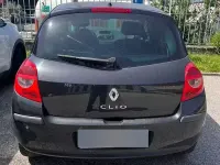 Usata Renault Clio II 75 CV (55 kW) 2007 Nero Berlina