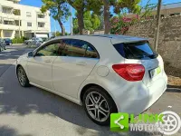 Usata Mercedes A180 109 CV (80 kW) 2014 Bianco Berlina