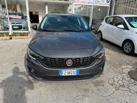 Usata Fiat Tipo Lounge 95 CV (69 kW) 2019 Grigio Berlina