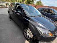 Usata Ford Focus 90 CV (66 kW) 2010 Nero Berlina
