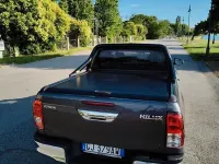 Usata Toyota HiLux 150 CV (110 kW) 2022 Grigio Pick-up