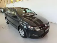 Usata VW Polo Trendline 75 CV (55 kW) 2016 Grigio Berlina