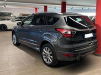 Usata Ford Kuga Vignale 179 CV (131 kW) 2019 Grigio SUV