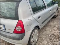 usata Renault Clio II 1.2i cat 3 porte RT