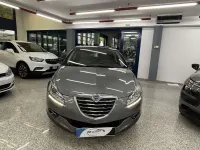 Usata Lancia Delta 120 CV (88 kW) 2011 Grigio Utilitaria