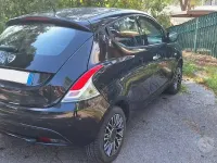 Usata Lancia Ypsilon Gold 69 CV (50 kW) 2016 Nero Utilitaria