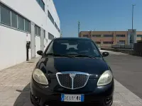 Usata Lancia Ypsilon 80 CV (58 kW) 2008 Nero Utilitaria