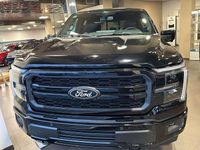 Ny Ford V8 Lariat 407 HK (299 kW) 2025 Svart SUV