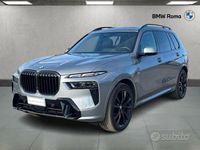 Usata BMW X7 M Sport 352 CV (258 kW) 2024 Skyscraper grey metallic SUV