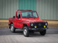 Usata Mercedes 240 87 CV (63 kW) 1979 Rosso SUV