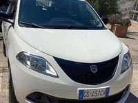 Usata Lancia Ypsilon 69 CV (50 kW) 2024 Nero Utilitaria