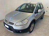 Begagnad Fiat Sedici Emotion 107 HK (78 kW) 2009 Grå SUV