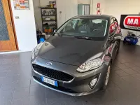 Usata Ford Fiesta 75 CV (55 kW) 2021 Grigio Utilitaria