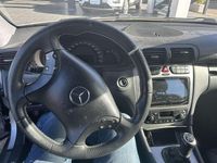 Usata Mercedes C220 Avantgarde 143 CV (105 kW) 2003 Berlina