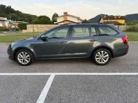 Usata Skoda Octavia Executive 116 CV (85 kW) 2018 Grigio quarzo metallizzato Station wagon