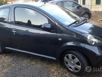 Usata Toyota Aygo 68 CV (50 kW) 2006 Nero Utilitaria