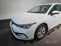 Usata VW Golf VIII Active 131 CV (96 kW) 2023 Other Berlina