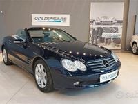 Usata Mercedes SL500 307 CV (225 kW) 2006 Blu Cabrio