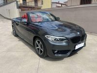 Usata BMW 220 Sport Line 190 CV (139 kW) 2016 Grigio Cabrio