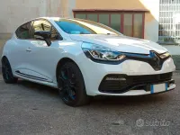 Usata Renault Clio IV R.S. 200 CV (147 kW) 2014 Bianco Berlina