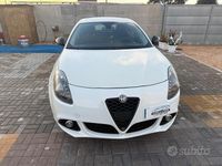 Usata Alfa Romeo Giulietta Progression 120 CV (88 kW) 2015 Bianco Berlina