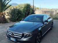 Usado Mercedes E220 Exclusive 194 CV (142 kW) 2018 Berlina