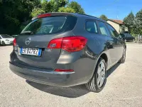 Usata Opel Astra Cosmo 110 CV (80 kW) 2013 Grigio Station wagon